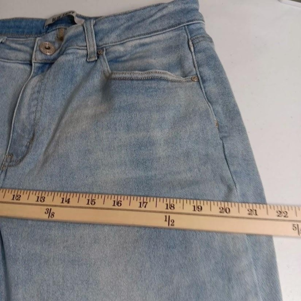 Blue Savvy Jeans Womens 18 Blue Light Wash Mid Rise Straight Leg Stretch Denim - Picture 11 of 13